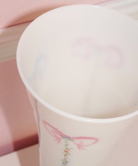 French Flower Ribbon Opaline Vase