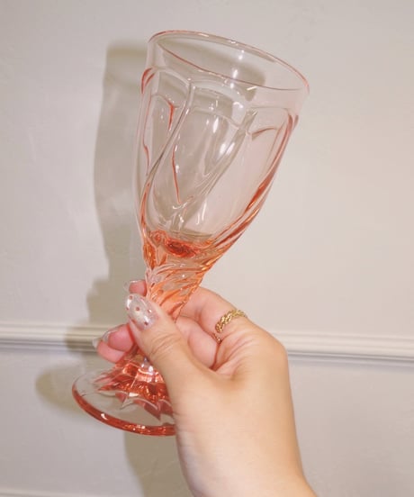 Ribbon Style Drink Glass