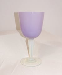 Lavande Opaline Glass
