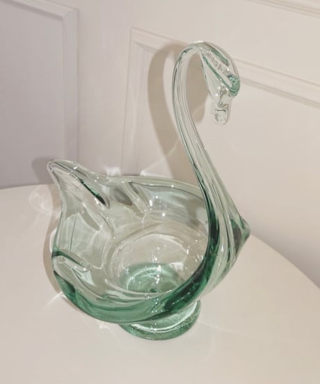 Swan Motif Glass Tray