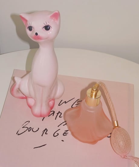 Shell Fringe Satin Perfume Bottle