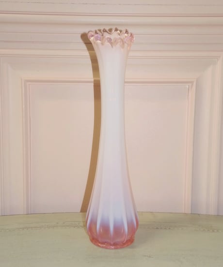 Fenton - Milky Pink Vase [ Lily-of-the-Valley ]