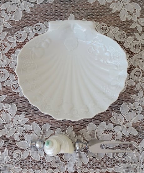 Philippe Deshoulieres - Scallop Shell Dish