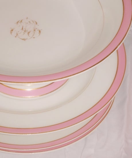 CH.PILLIVUYT & CIE - Hight Type Dinner Plate