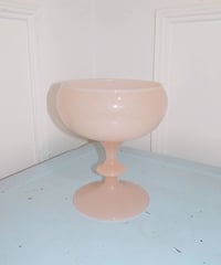 Skin Pink Opaline Bowl