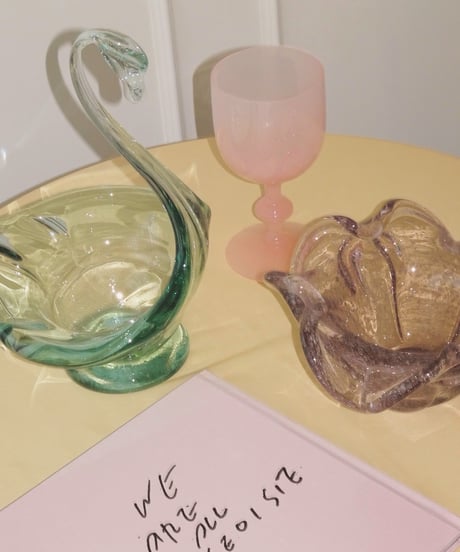 Swan Motif Glass Tray