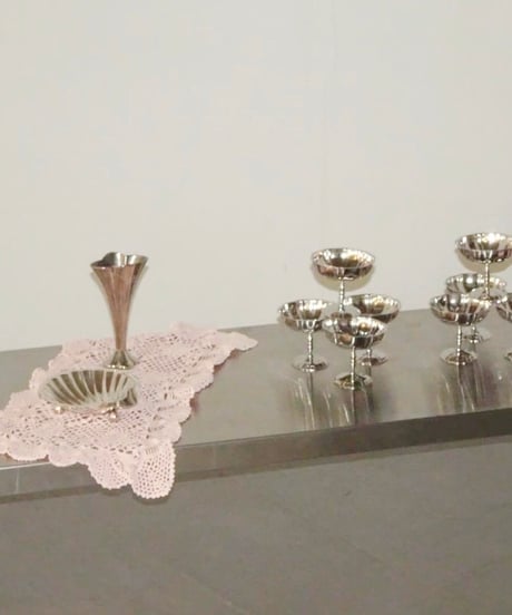Silver Flower Vase Style