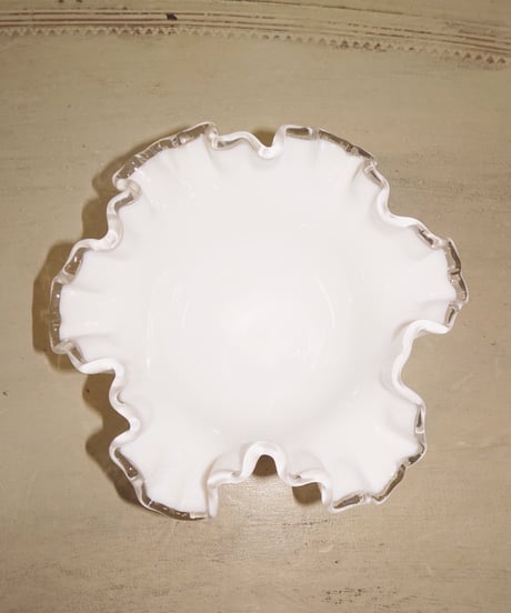 Fenton - Glass Ware Plate [ Silver Crests ]