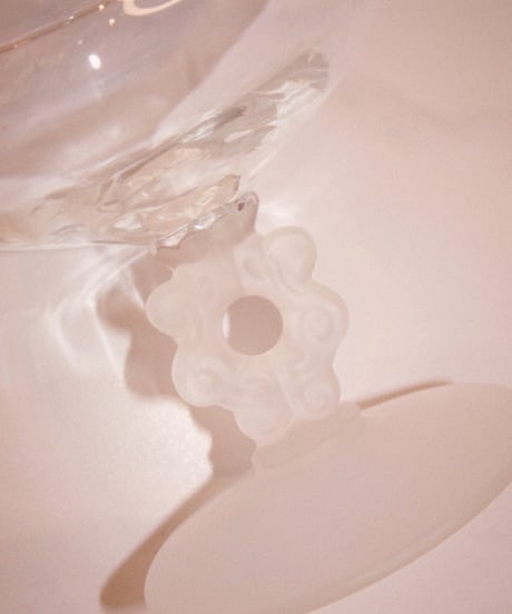 White Pillar Frosted Glass