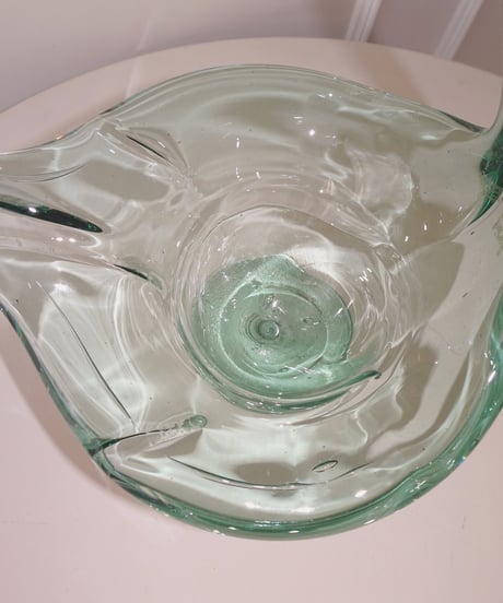 Swan Motif Glass Tray
