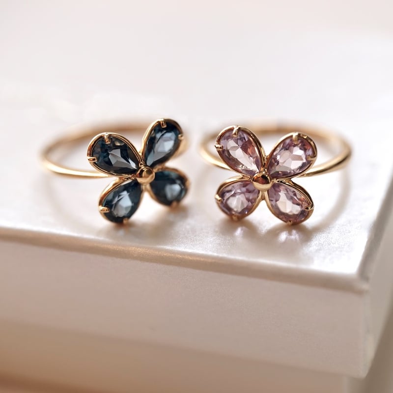 4枚の花びらのジュエリー | izumi ジュエリーシマノ