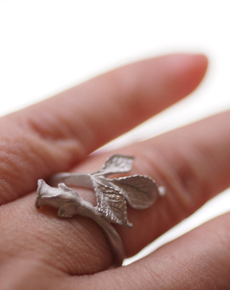 薔薇のつぼみリング（角江千代治先生） | izumi ジュエリーシマノ