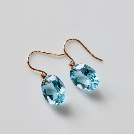 ブルートパーズピアス | STORES