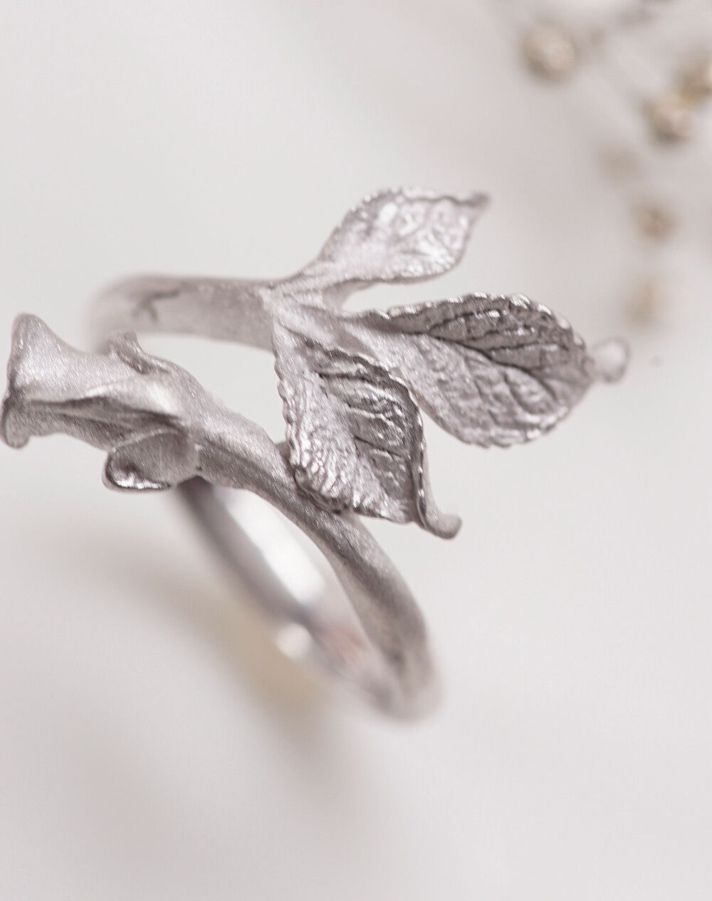 薔薇のつぼみリング（角江千代治先生） | izumi ジュエリーシマノ