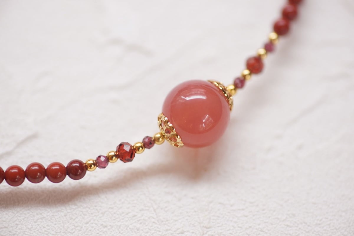 黒曜石　ネックレス 約8cm 赤紐付き 楽天市場】血赤珊瑚 ペンダント ネックレス サンゴ さんご