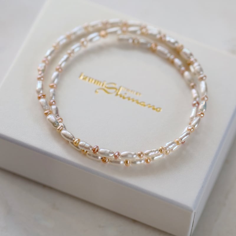 形状記憶のラップブレスレット（淡水パール） | izumi ジュエリーシマノ