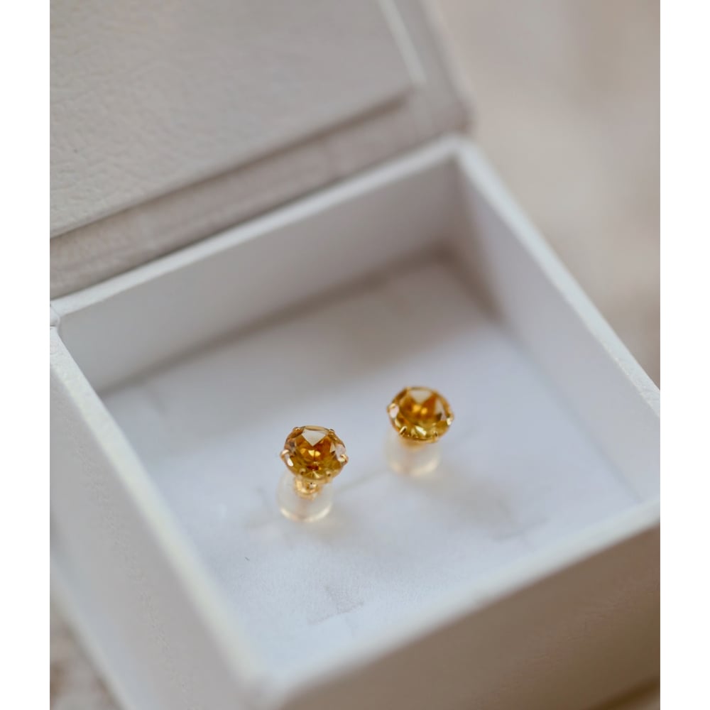 大粒シトリンのピアス | izumi ジュエリーシマノ