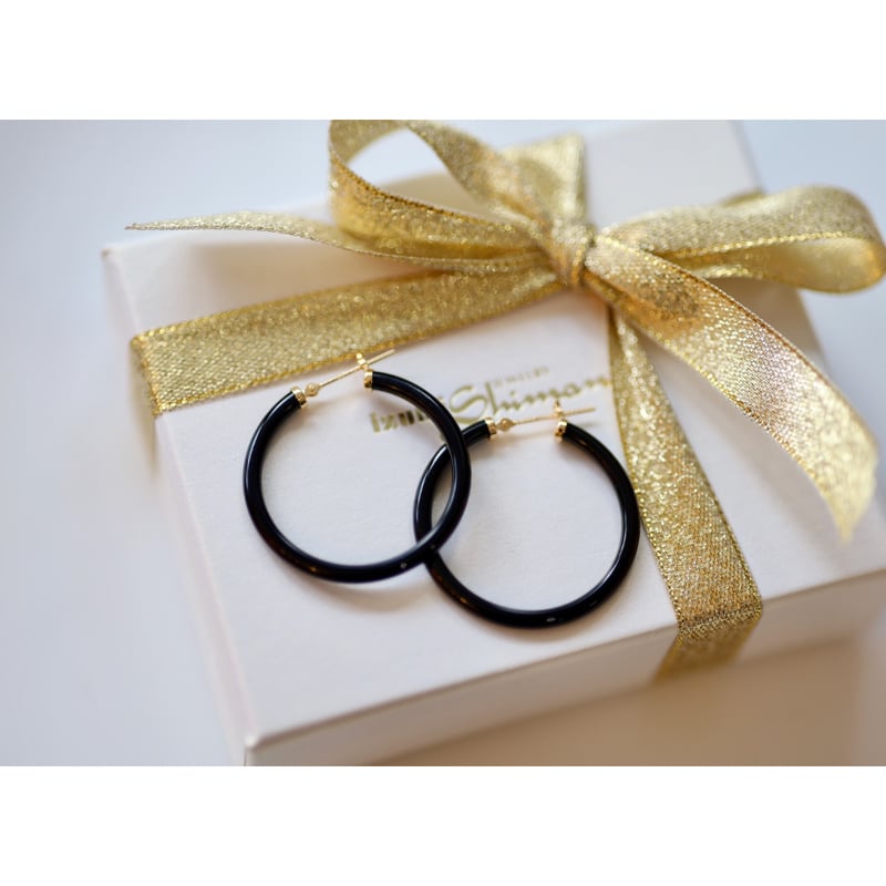 オニキスのフープピアス | izumi ジュエリーシマノ