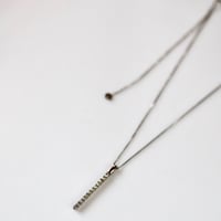 ハート&キューピッド　ダイヤモンド縦バーネックレス