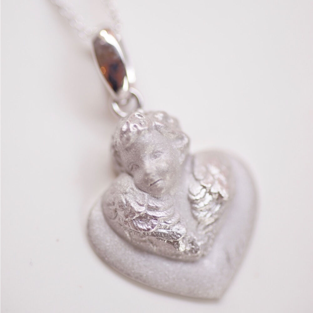 ハートのレリーフエンジェル（角江千代治先生） | izumi