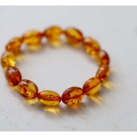 KI-no One off shade / Amber Olive amber | STORES