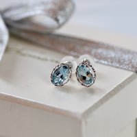 アクアマリンオーバルピアス