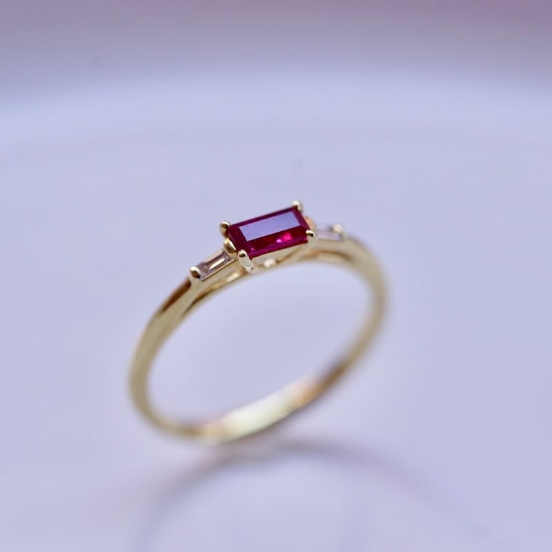 バゲットカットルビーのクールリング | izumi ジュエリーシマノ