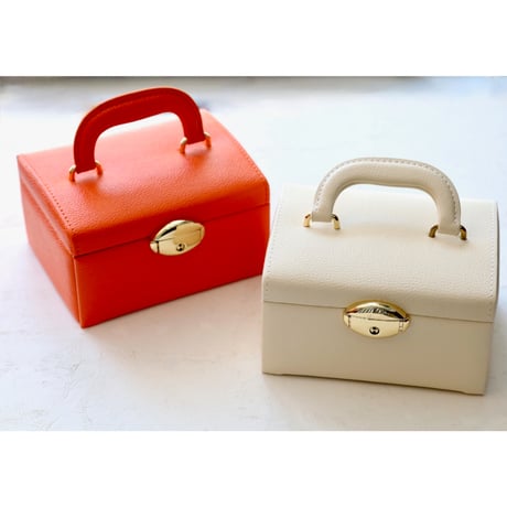 宝石箱 | STORES