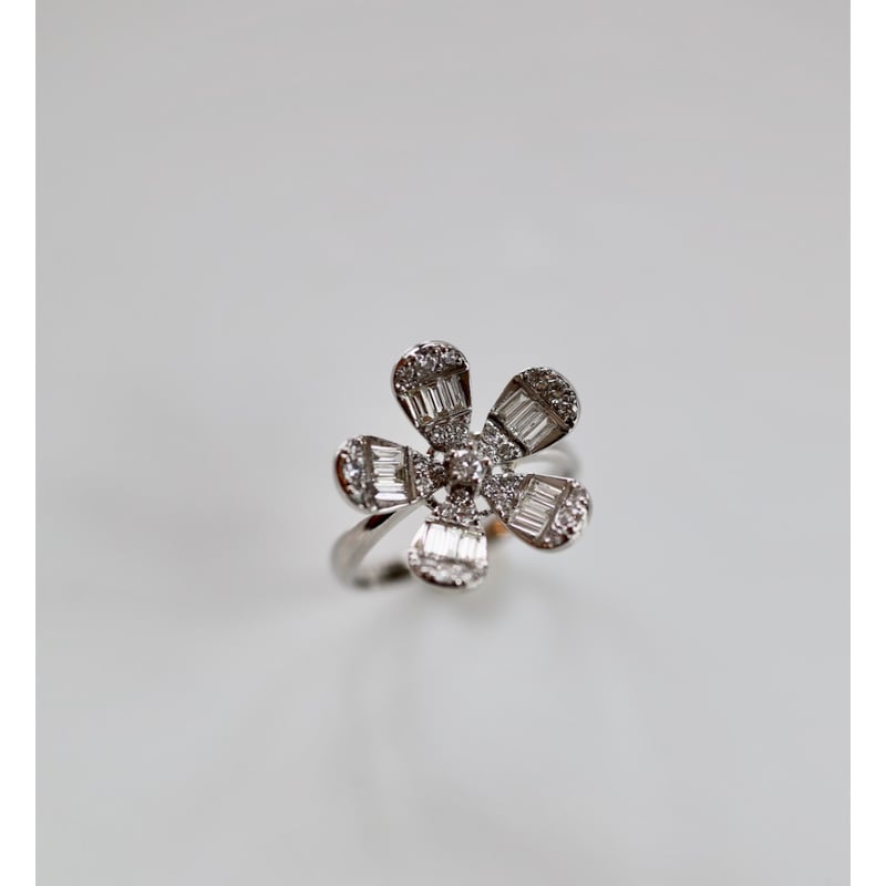 5枚の花びらリング | izumi ジュエリーシマノ