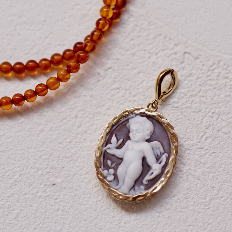 カメオ 琥珀ペンダント 鼈甲 首飾り 作家物 金彩