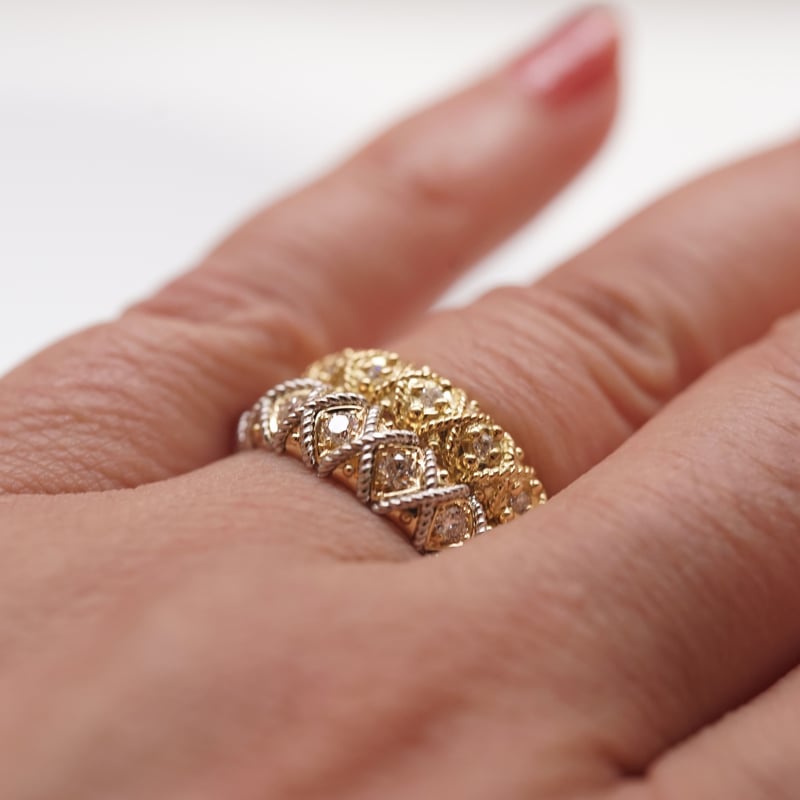 カメオ　アンティーク　メレダイヤ　10k カメオアンティークメレダイヤ10k