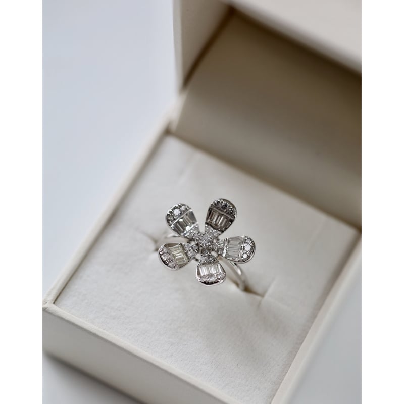 5枚の花びらリング | izumi ジュエリーシマノ