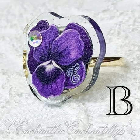 Dolled Up Ring (すみれ)＊スパークルアクリル＊