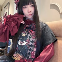 【受注生産】 黒猫シンティの薔薇物語 Tシャツ（サイズ展開あり）