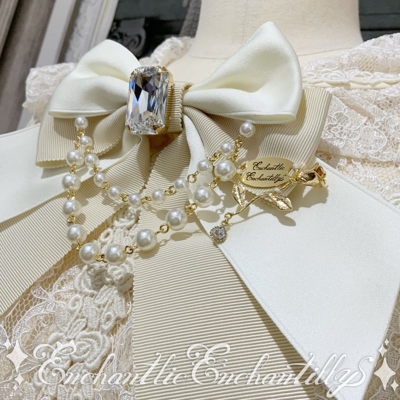 宝石箱パールリボンブローチ アイボリー×生成 | Enchantlic