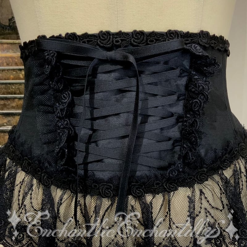 チュールレースリボンコルセット（黒×黒レース）ループ編み上げタイプ