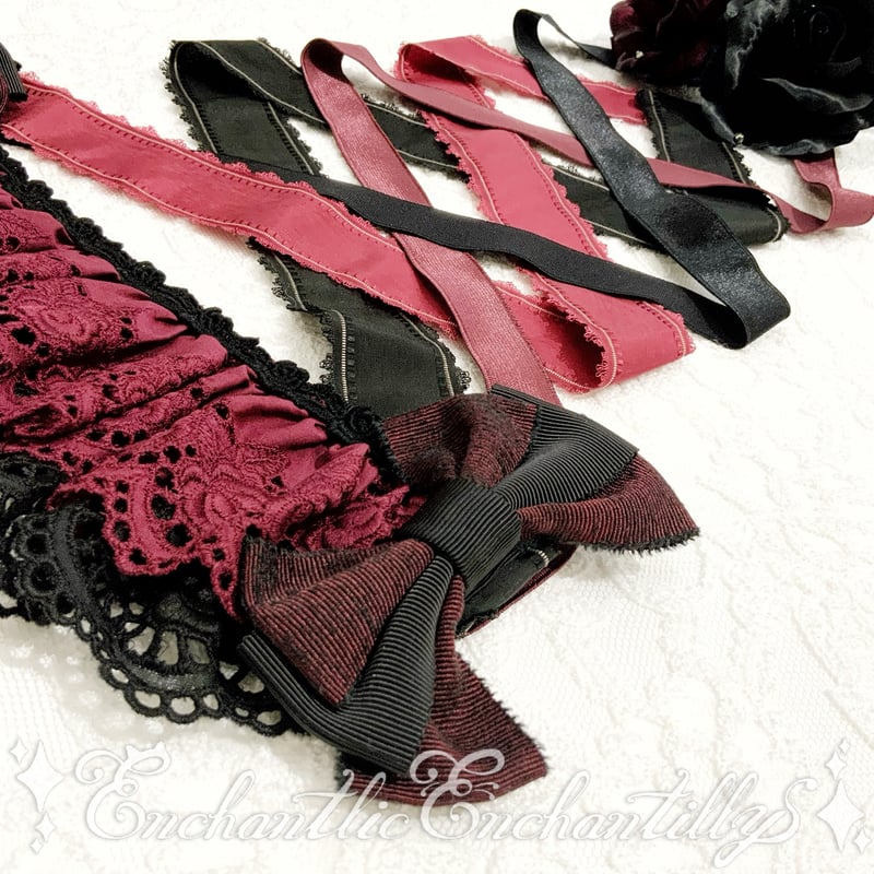 赤薔薇の円形ヘッドドレス 薔薇物語✨赤い薔薇と黒い薔薇✨ヘッドドレス | Enchantlic