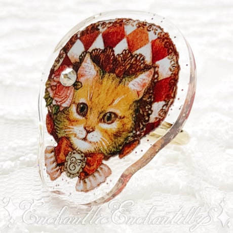 Dolled Up Ring 双子のボンネット猫ちゃん（２種類）