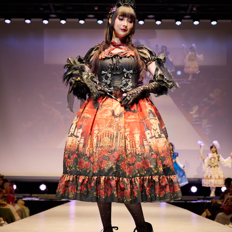 GLM Fashion Show 2025】幻影薔薇城～コウモリ公爵からの招待状