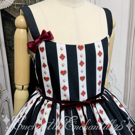不思議の国のQueenCat JSK【M〜L size】