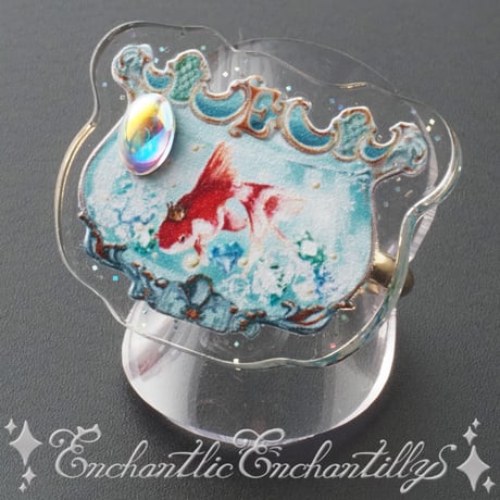 Dolled Up Ring  (金魚の宝石箱）
