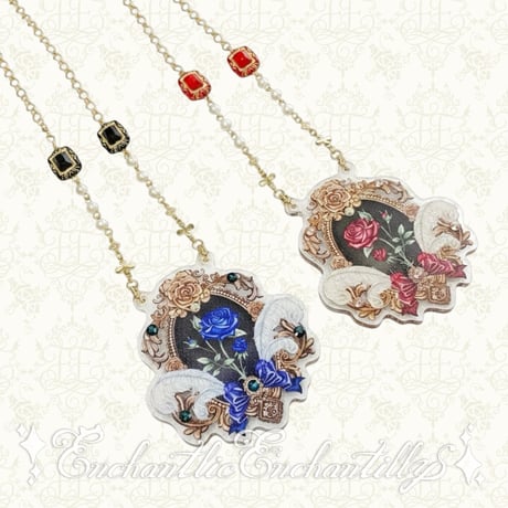 青薔薇　赤薔薇姫のネックレス