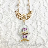 すみれのお茶会　すみれのケーキネックレス（ゴールドプレート）