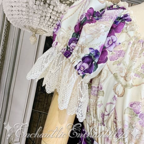 すみれ姫の王冠ワンピース（生成り）【2サイズ展開】