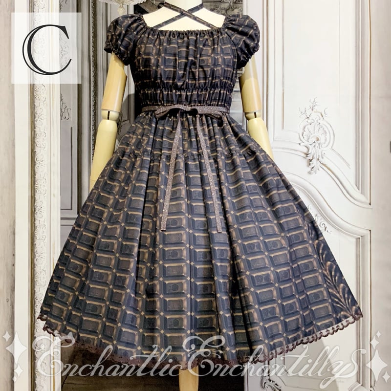 アンシャンテリックアンシャンテリー バラ柄ワンピース 黒 楽天市場】【中古】Enchantlic