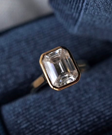 ［ 3 ct  ］ Moissanite ring  （ emerald cut ）