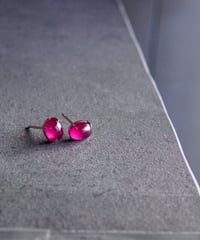 18K   Ruby  studs