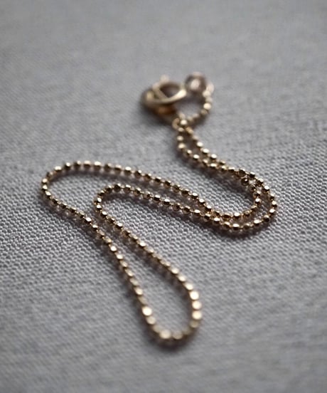 14K   cut  ball  bracelet