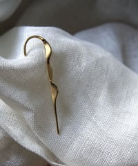 Spiral ear cuff _ gold - C003