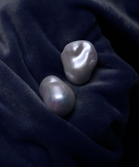 Baroque studs - white 〔 EQ423 〕